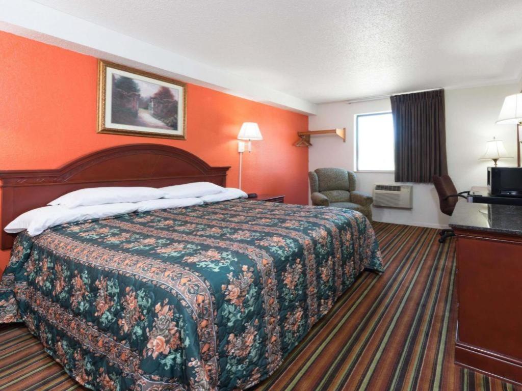 Knights Inn Ferguson Mo Castle Point Buitenkant foto